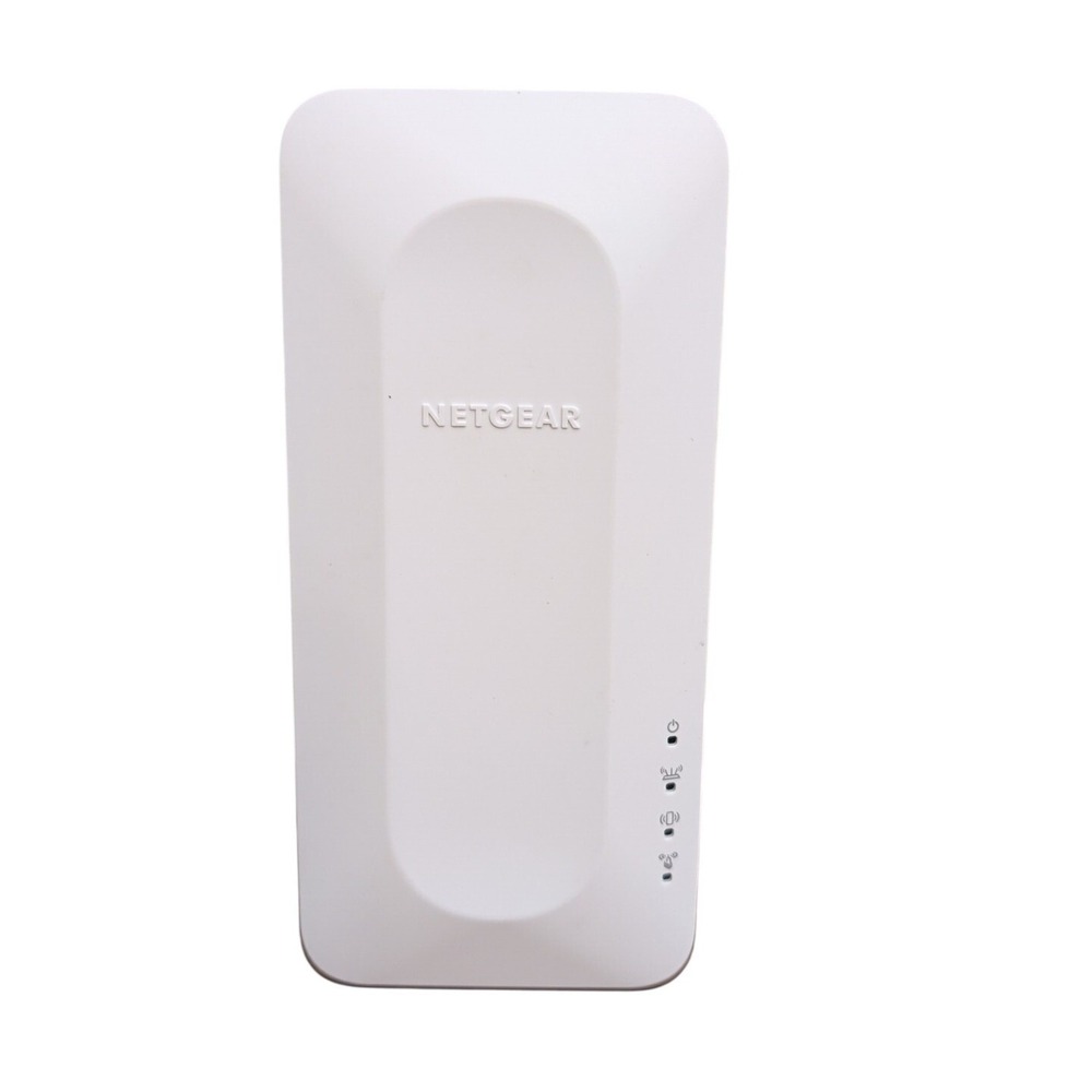 Netgear AX3000 Wall Plug Extender Model EAX17 WiFi 6 WPS RJ-45 EUC